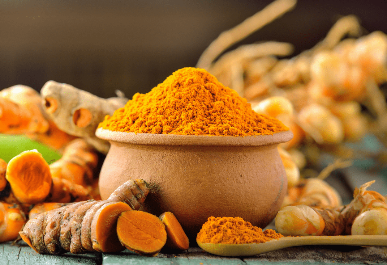 Nghệ chứa curcumin giúp kháng viêm bảo vệ cơ thể trước các tác nhân gây bệnh