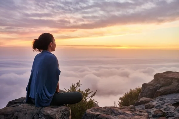 Thiền quán tưởng là một phương pháp thiền định tạo cảm giác bình yên