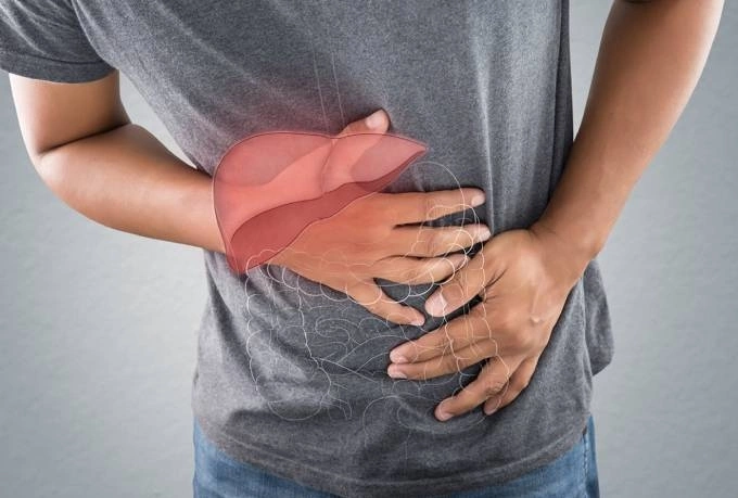 Cần để ý đến các dấu hiệu cho thấy lá gan đang bị tổn thương
