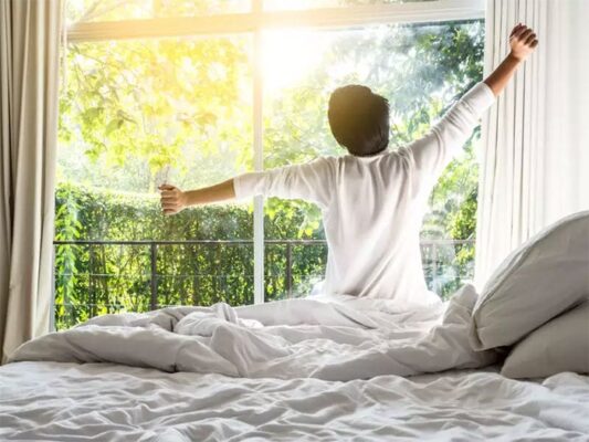 Thói quen sáng sớm nguy hiểm mùa đông