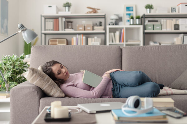 Giấc ngủ trưa thường là giấc ngủ ngắn với khoảng 15-20 phút