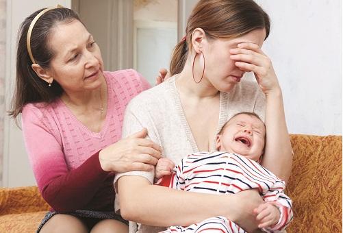 thường xuyên hoa mắt chóng mặt