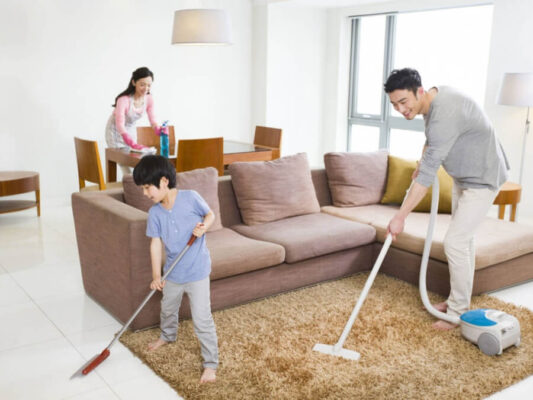 Vệ sinh đồ chơi, không gian sống phòng bệnh truyền nhiễm theo phương pháp Nhật