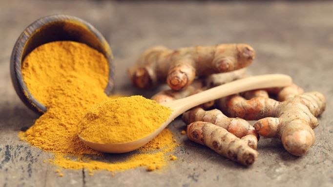 nghệ vàng với curcumin giúp bảo vệ sức khỏe gan
