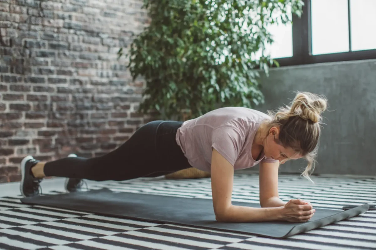 Chỉ Cần 3 Phút Mỗi Ngày: Bí Quyết "Nhỏ Xíu" Để Cơ Thể Khỏe Mạnh Hơn Bạn Tưởng